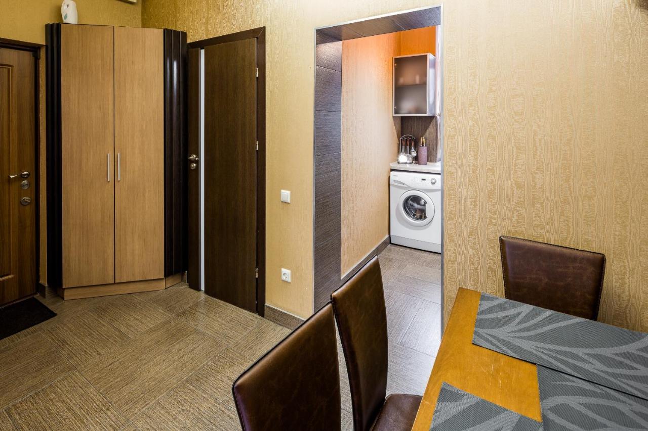 Ferienwohnung Svobody Avenue 10 Lemberg Exterior foto